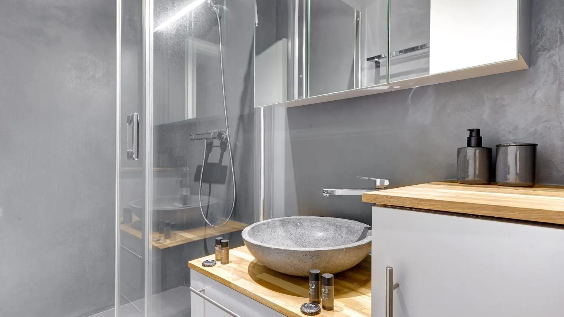 Sublime Appartement A 100 Metres Jardin Du Luxembourg París 0*,